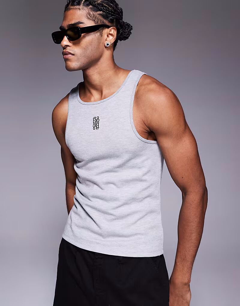 

Майка ASOS DESIGN muscle fit с высоким вырезом из плотной ткани плотностью 300 г/м² серого меланжевого цвета с вышитым логотипом на груди