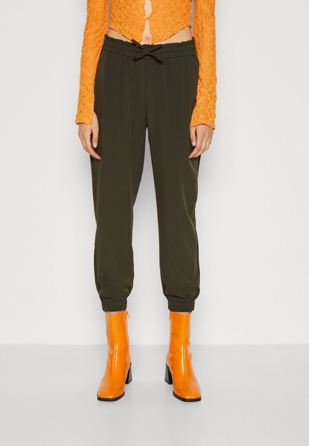

Брюки VMZELDA TAPERED TRACK PANT Vero Moda, темно-зеленый
