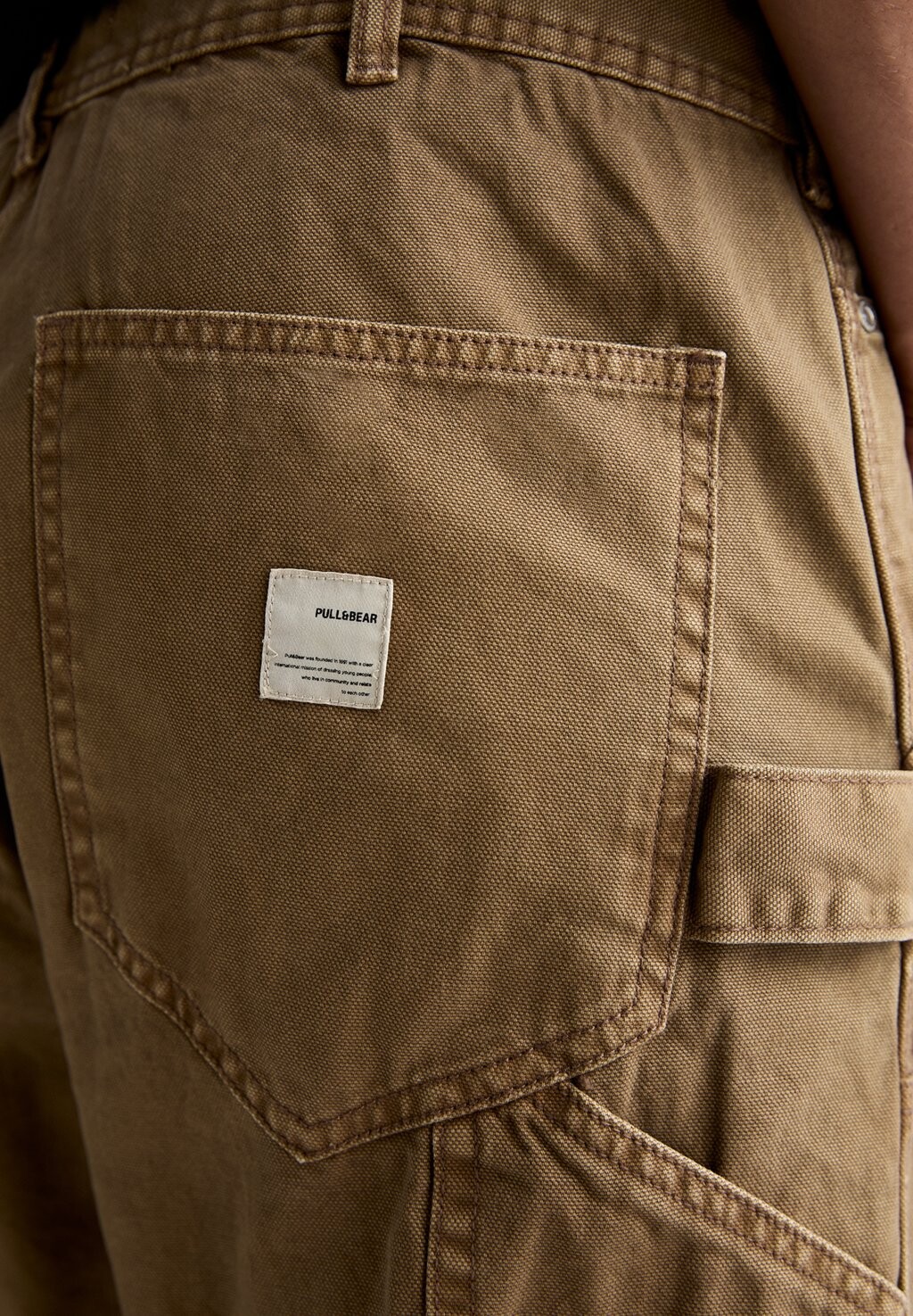 

Джинсы прямого кроя DOUBLE-LEG CARPENTER PULL&BEAR, коричневый