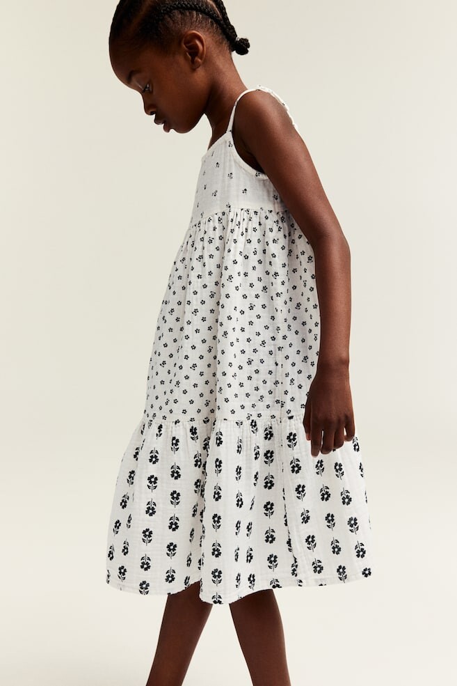 

Многоярусное муслиновое платье H&M, белый