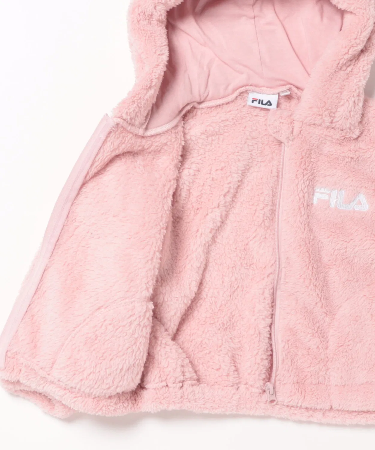 Детская куртка FILA из боа-флиса с капюшоном, цвет слоновая кость — фото 3