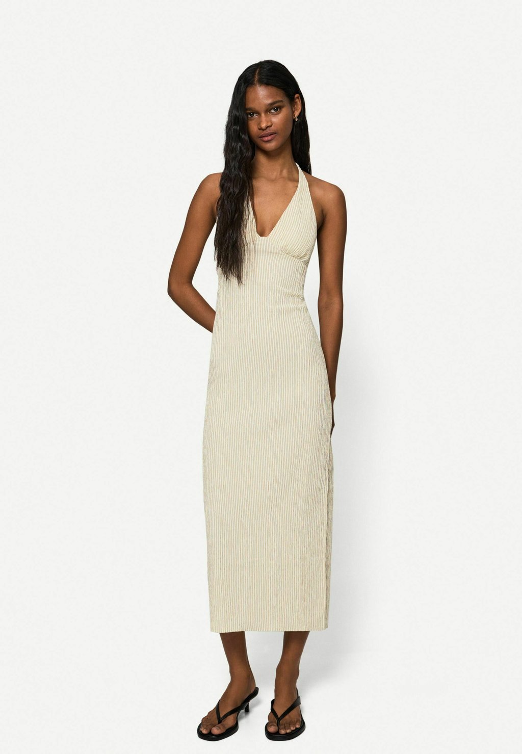 

Повседневное платье HALTER - MIDI - Shift dress Bershka, песочный