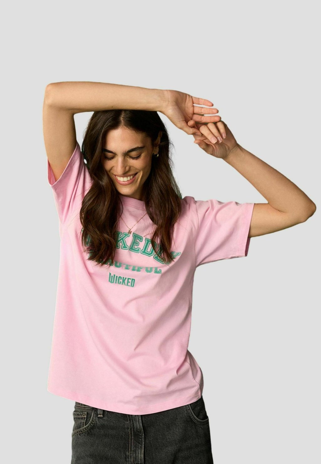 

Футболка с принтом REGULAR FIT WICKED SLOGAN Next, розовый