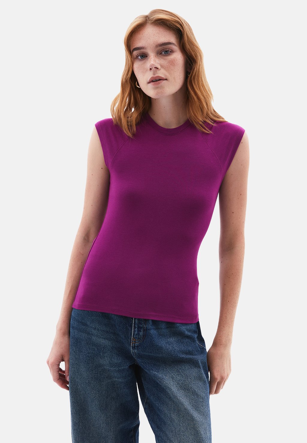 

Базовая футболка CREW NECK OXXO, бордовый