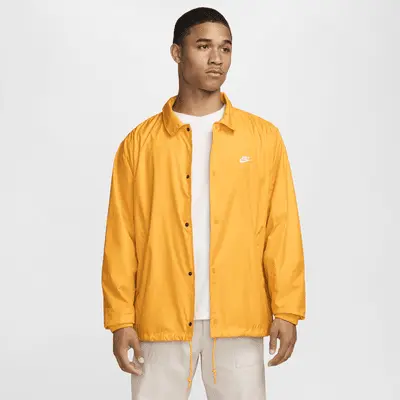 

Куртка Nike Club, цвет University Gold/White