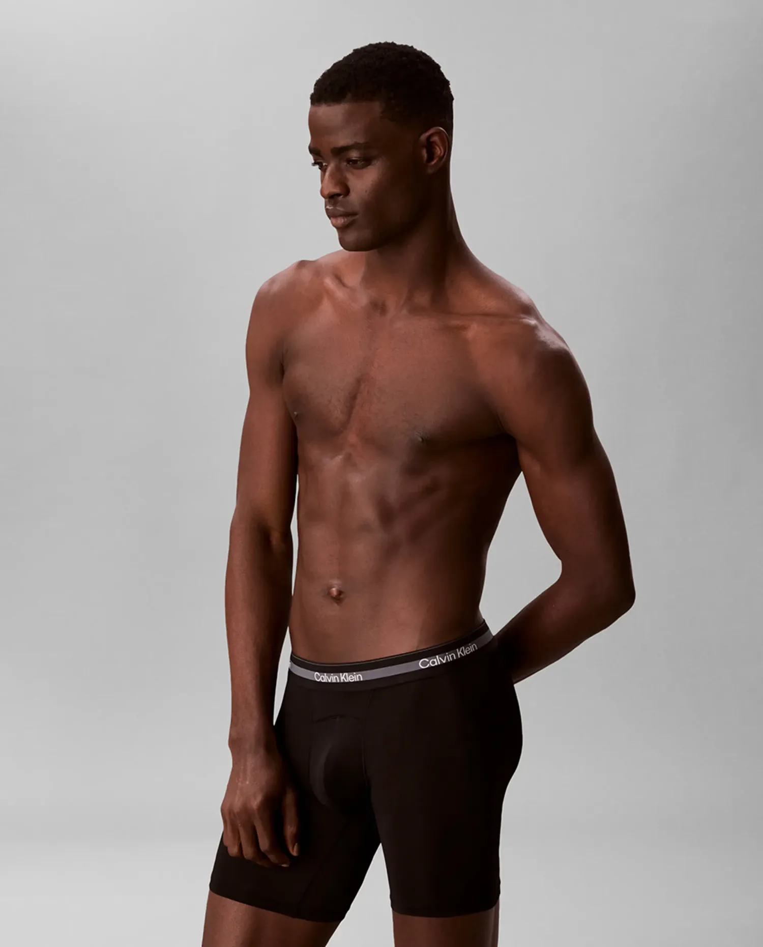 Упаковка из 3 спортивных боксеров сверхдлинных Calvin Klein, черный
