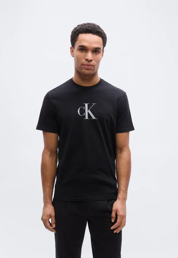 Футболка с графическим принтом в виде монограммы distress Calvin Klein, Black — фото 3