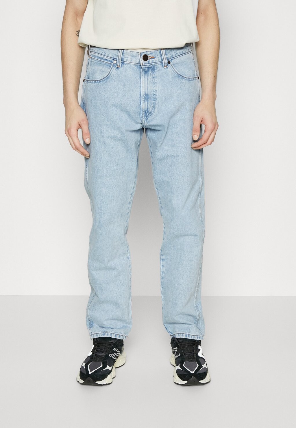 

Джинсы прямого кроя Wrangler FRONTIER, цвет Stone Meadow