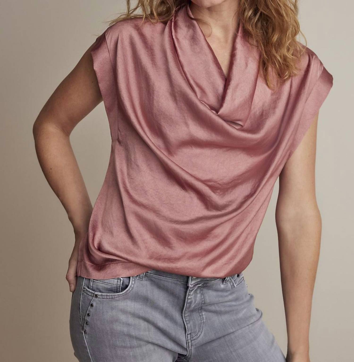 

Топ с водопадным вырезом из розового дерева summum