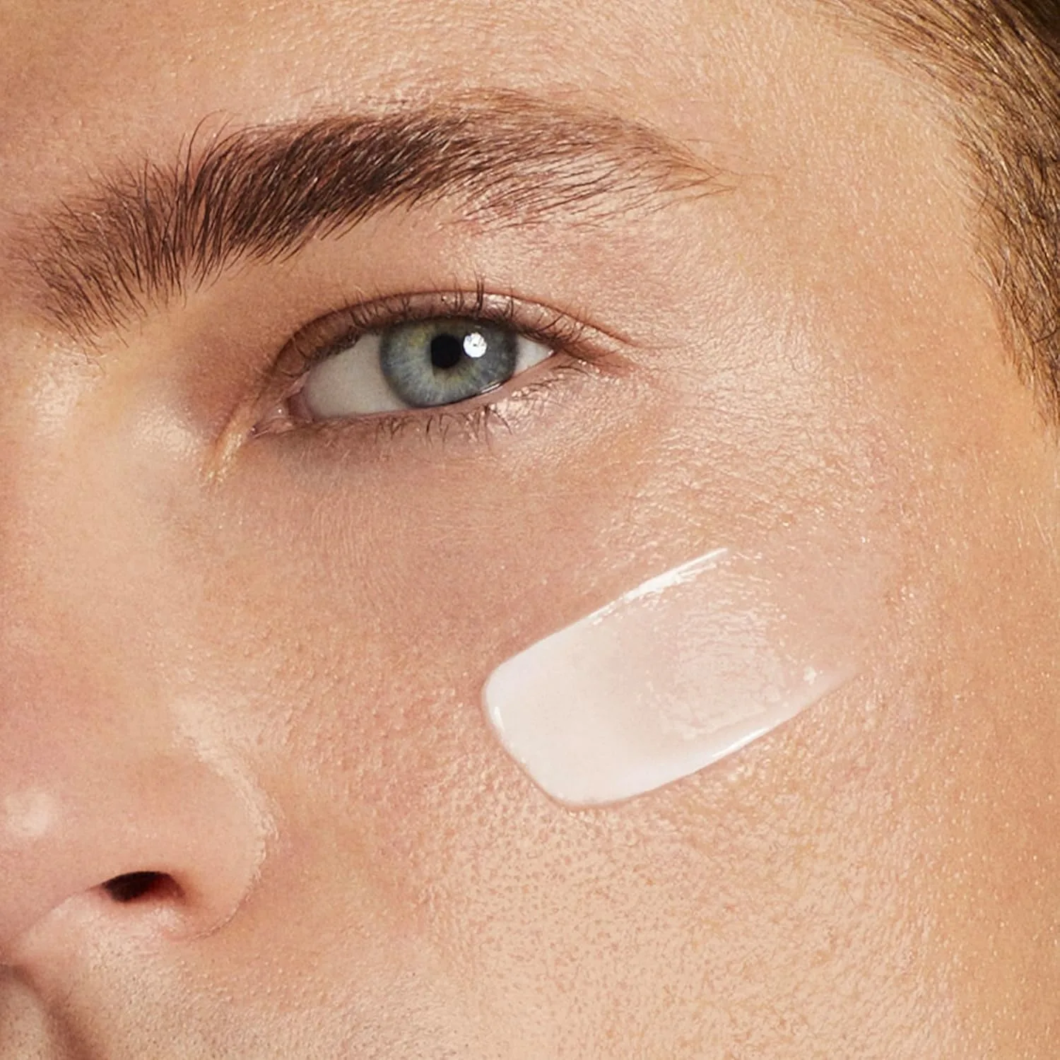 Biotherm Force Supreme Gel, восстанавливающий и омолаживающий гель-крем для мужчин с про-ксиланом и синими водорослями для более упругой и эластичной кожи, антивозрастной уход за кожей (1 шт.) 100 мл (1 шт.), Blue — фото 4