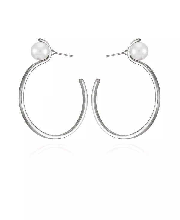 

Серьги-Кольца с имитацией жемчуга серебристого оттенка T Tahari, silver