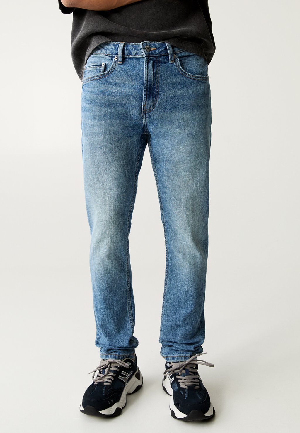 

Джинсы облегающего кроя PULL&BEAR, цвет Blue Denim