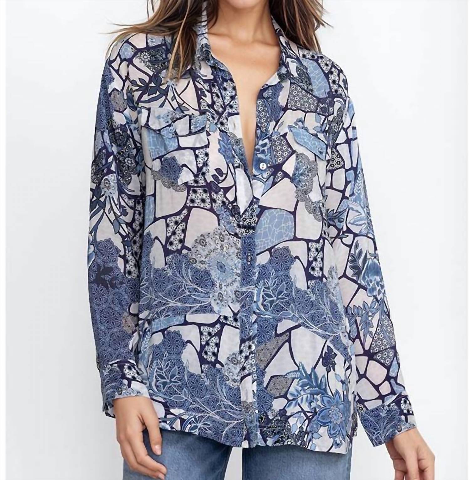 

Луноцветная рубашка Leya в сине-многоцветном Johnny Was