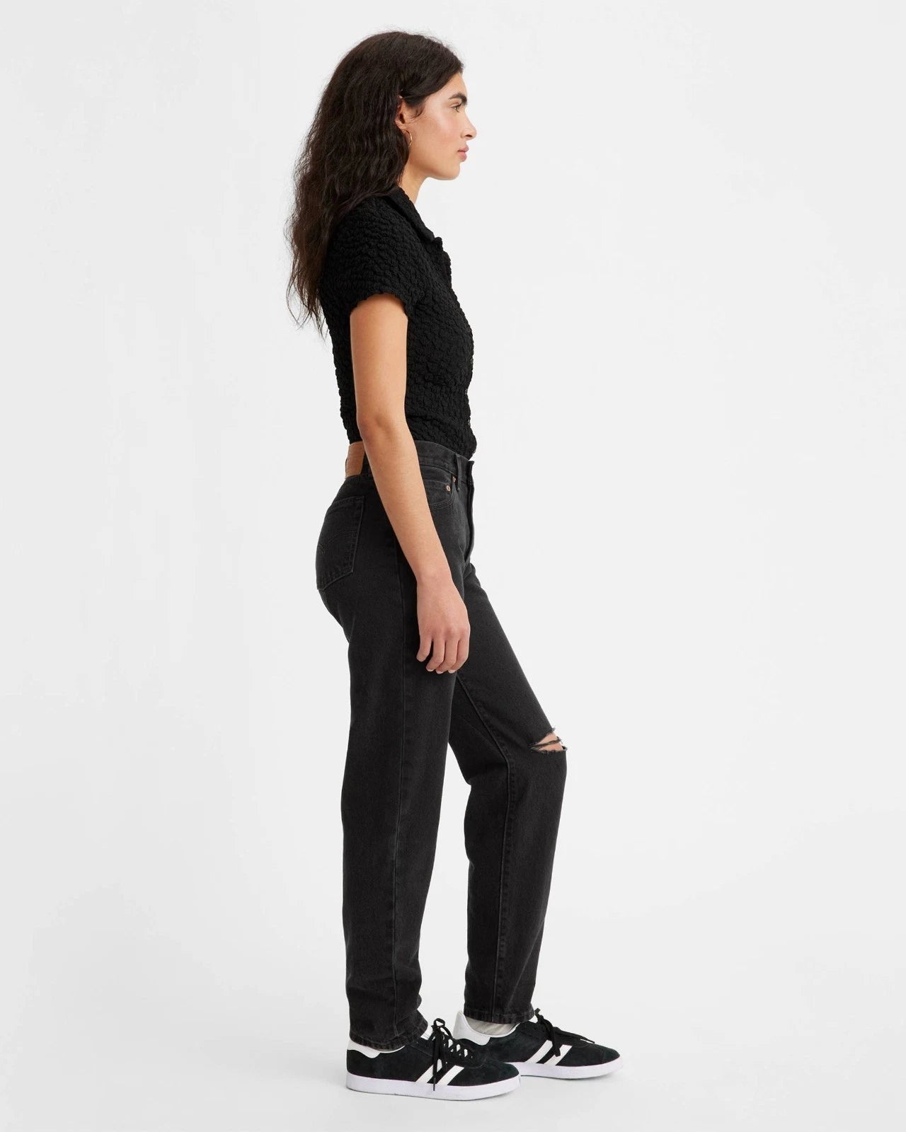 Джинсы Levi's Premium 501 '81, женские, черные, с потертостями, зауженные книзу, KFC145 Levi'S, черный — фото 4