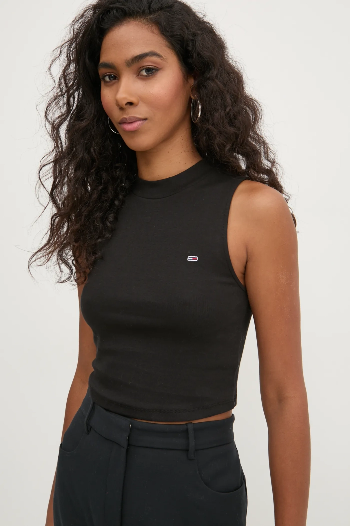 

Топ Tommy Jeans, черный