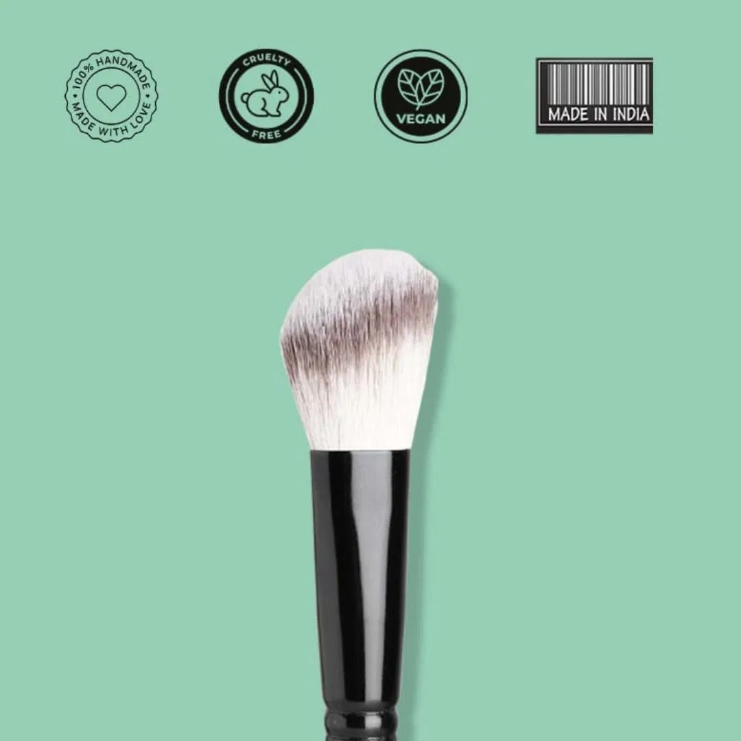 Кисть для контуринга Cuffs N Lashes F012, синтетическая, 1 шт — фото 4