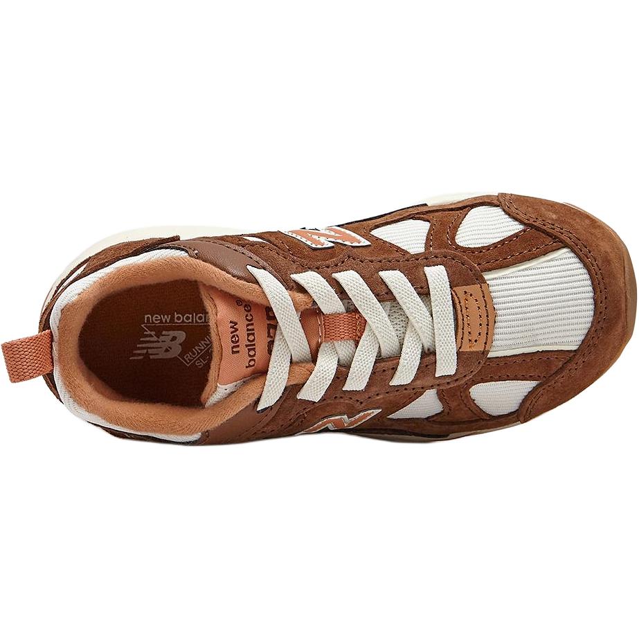 New Balance Износостойкие низкие детские кроссовки brown для детей 3-7 лет — фото 4