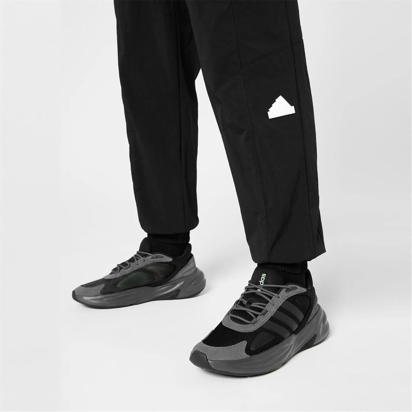 Мужские кроссовки Ozelle Adidas, Core Black Carbon Grey Six — фото 2