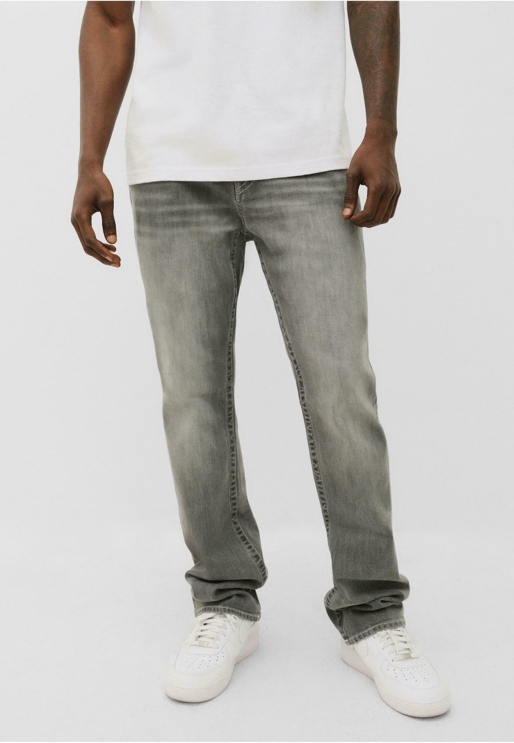 

Джинсы прямого кроя RICKY FLAP 34IN True Religion, серый
