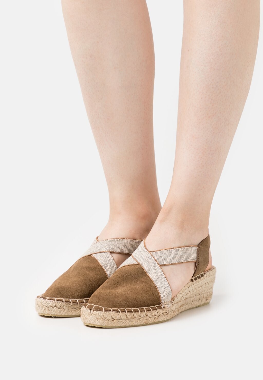 

Сандалии на платформе Leather Pier One, коричневый