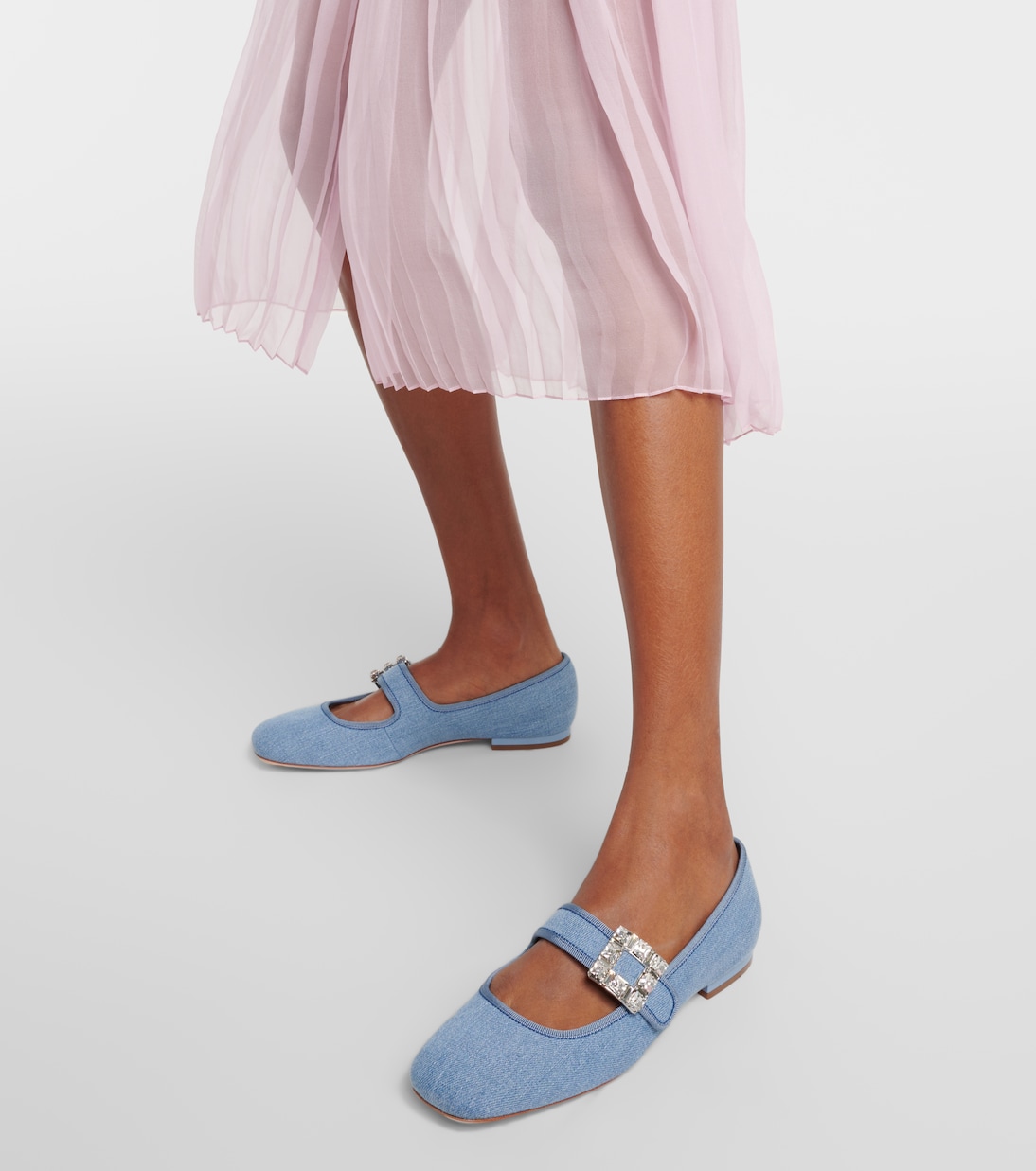 Балетки Très Vivier со стразами и пряжкой для малышей Roger Vivier, Jeans Chiaro — фото 4