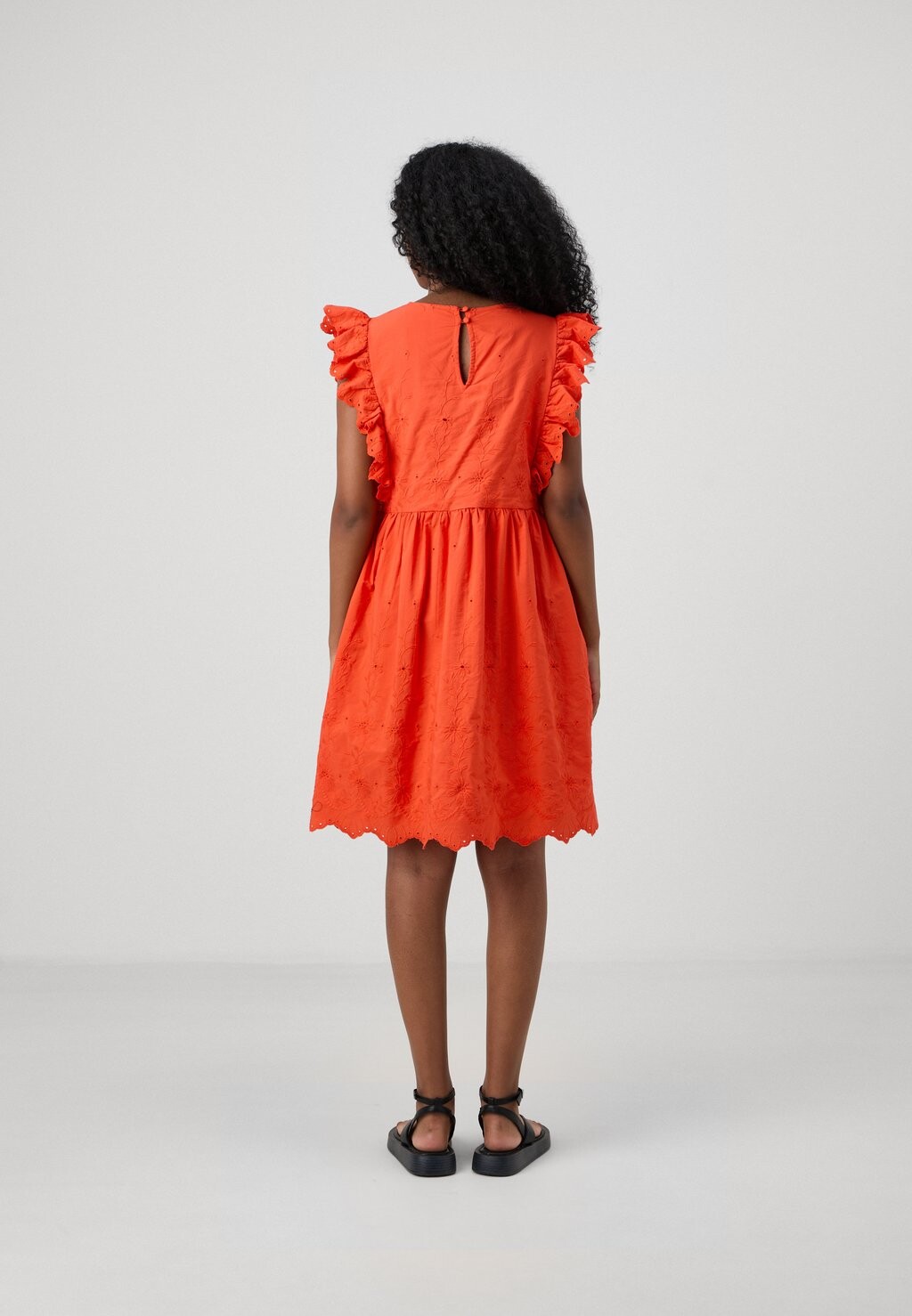 

Повседневное платье YASSIMMA DRESS YAS, оранжевый