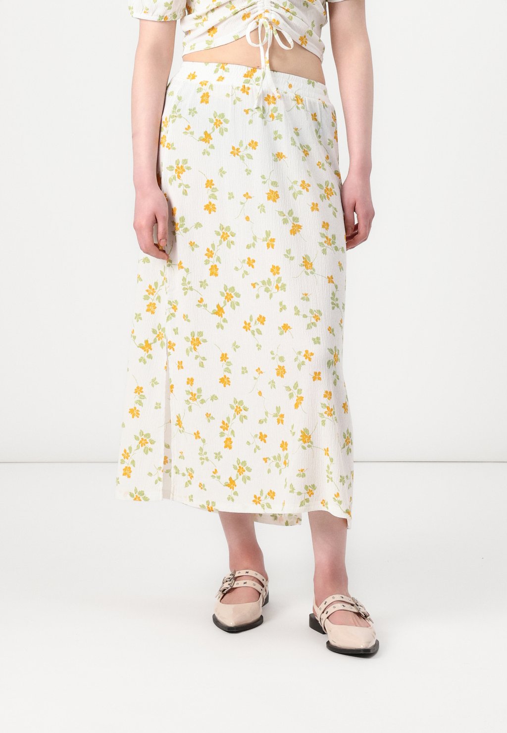 

Юбка макси PCTEA MIDI SKIRT Pieces, белый