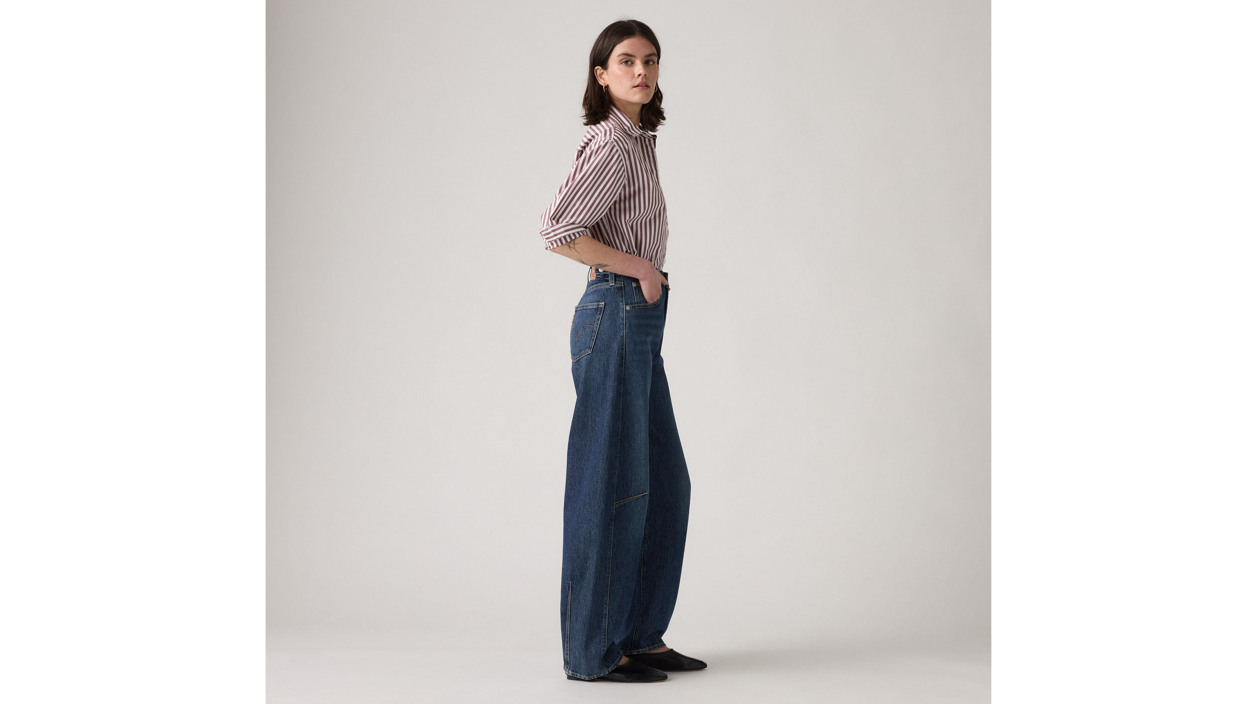Женские джинсы Cinch Barrel Levi's, New Shades - Dark Wash — фото 3