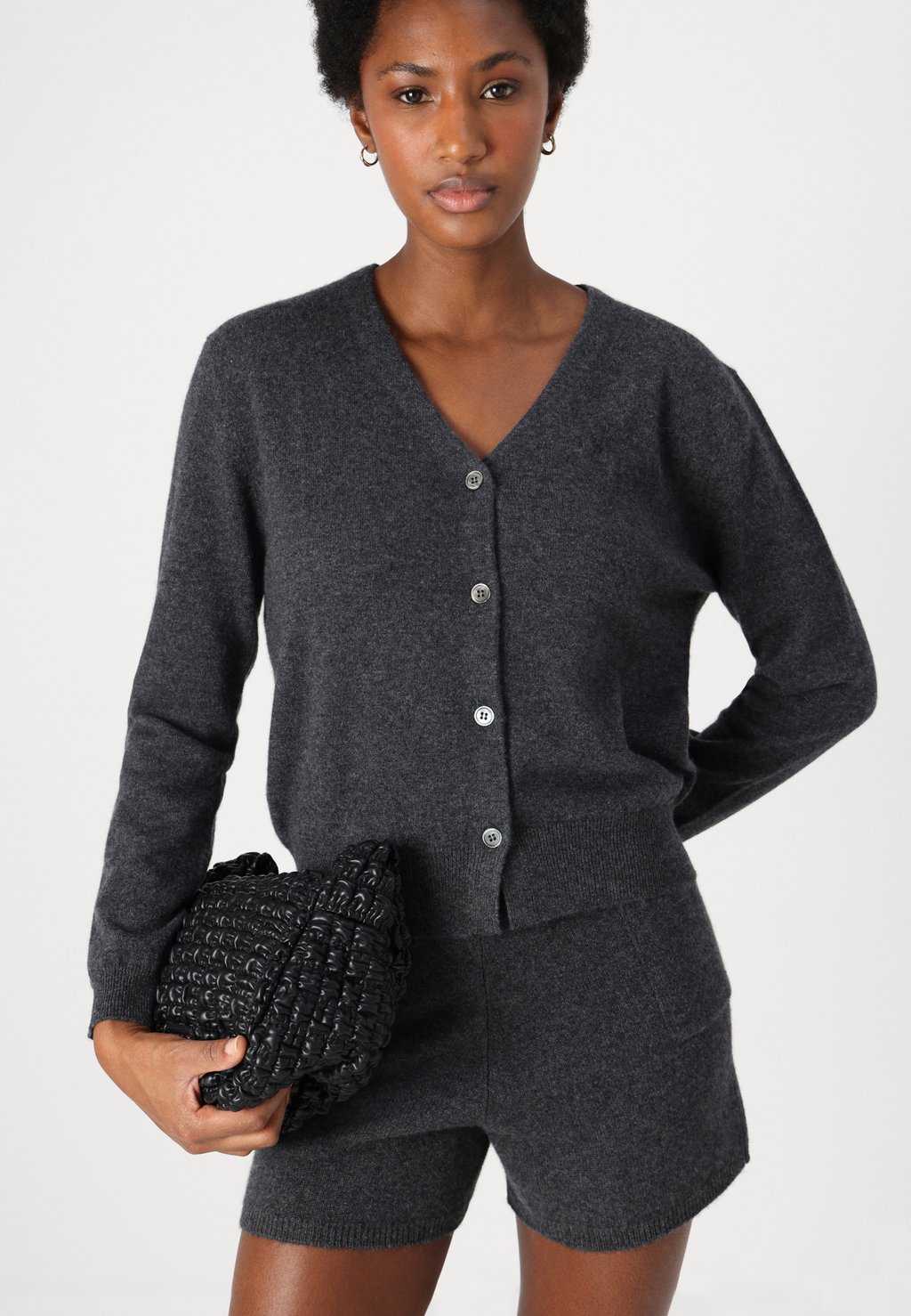 

Шорты pure cashmere, серый