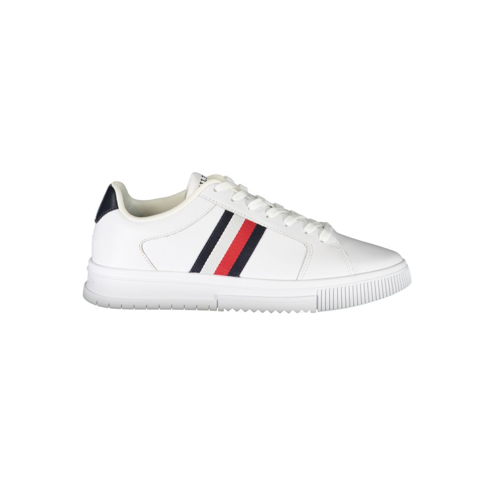 

Элегантные белые кроссовки с контрастной отделкой Tommy Hilfiger