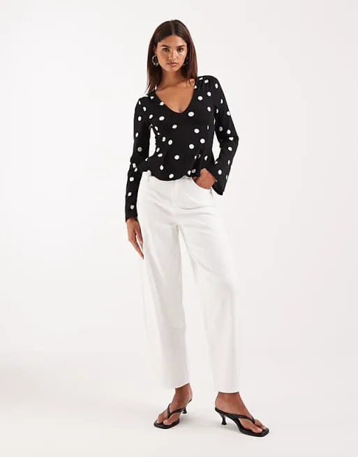 

Ярко-белые джинсы с высокой посадкой Vero Moda Billie