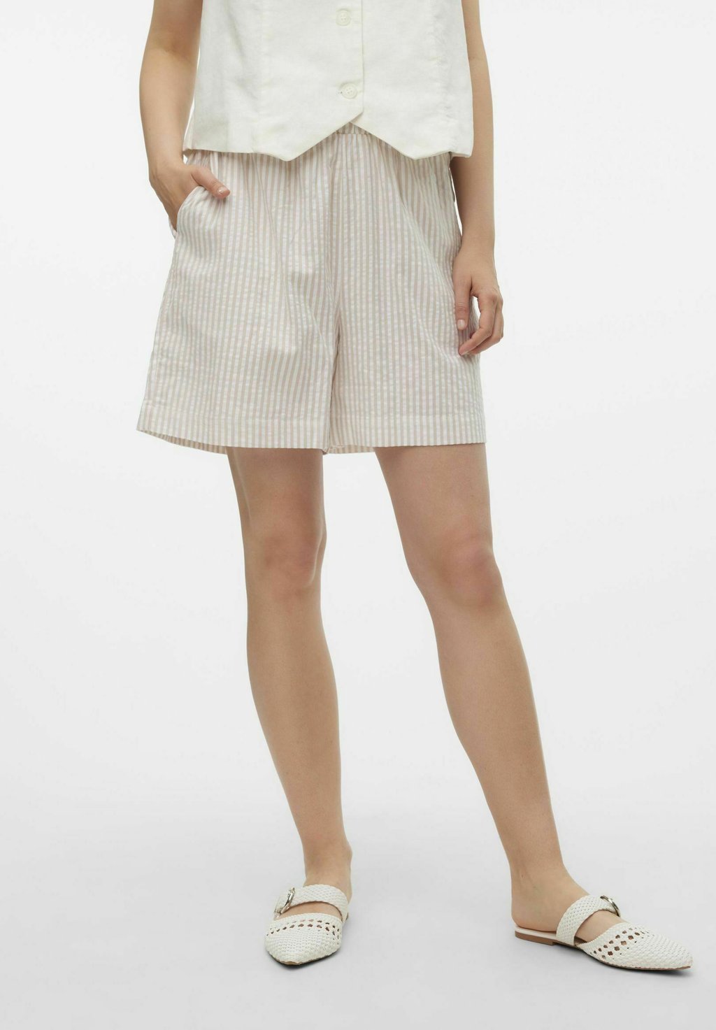 

Шорты VMMOLLY Vero Moda, бежевый