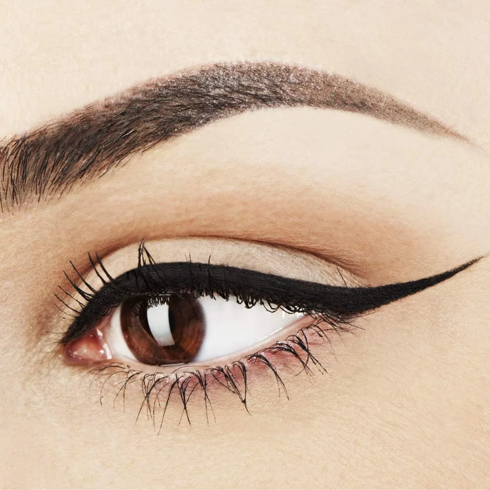 Подводка для глаз Skinny Eye Marker Nyx Professional Makeup Carbon Black — фото 4