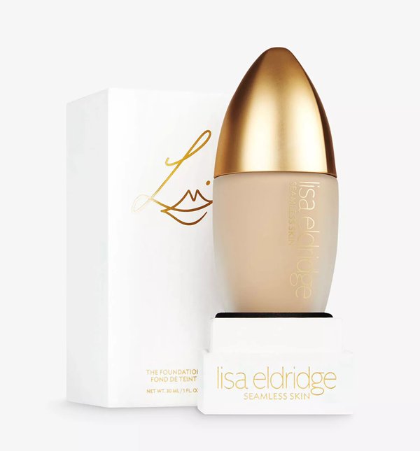 Lisa Eldridge Seamless Skin Foundation в оттенке 9 / Роскошная тональная основа для лица с естественным эффектом — фото 4