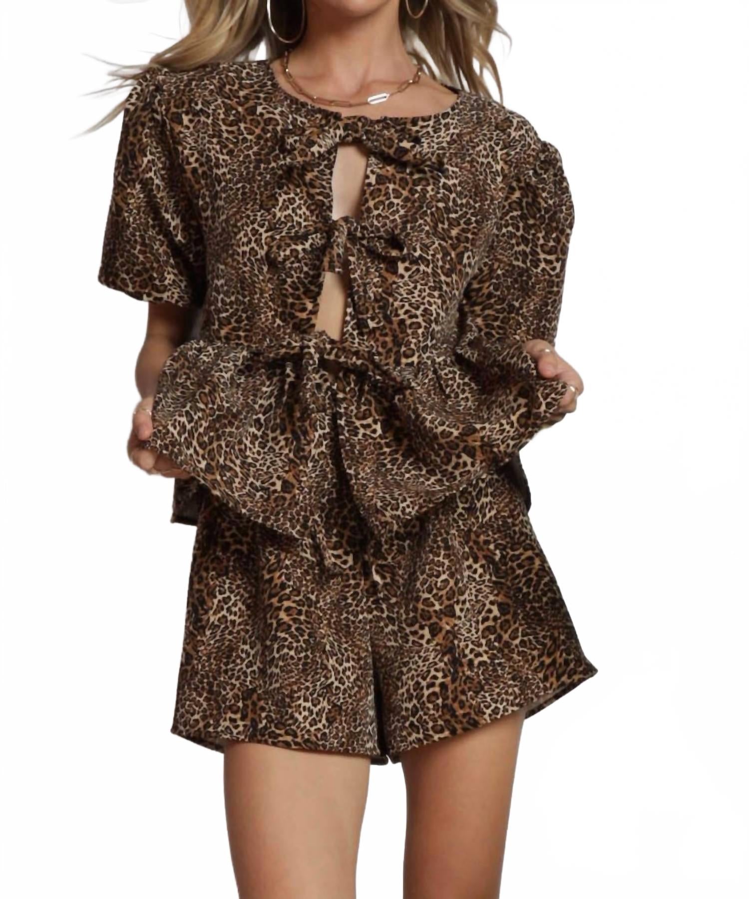 

Венеита Леопардовый принт Короткий комплект Blue Buttercup