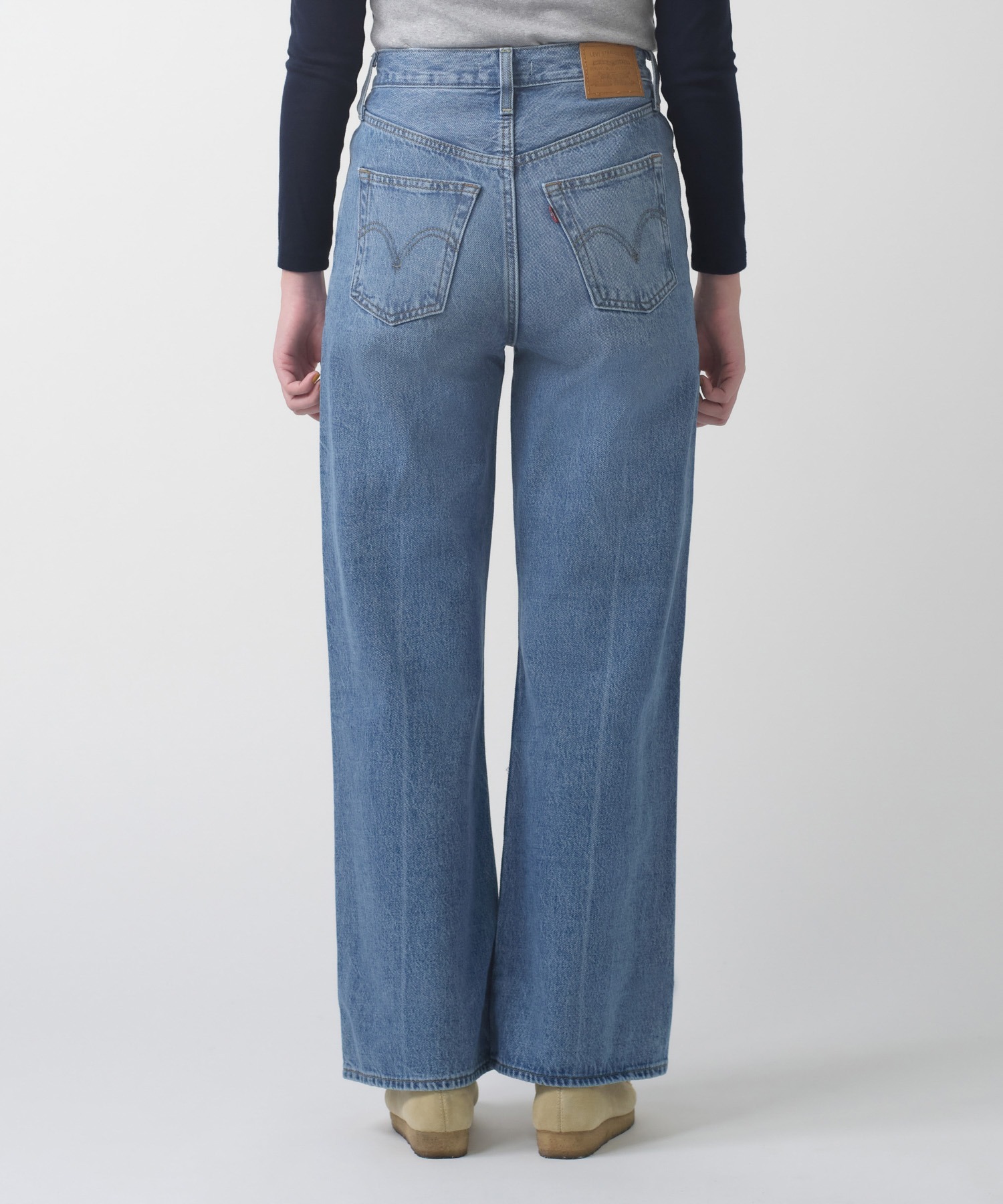 Джинсы Levi's RIBCAGE WIDE LEG — фото 2