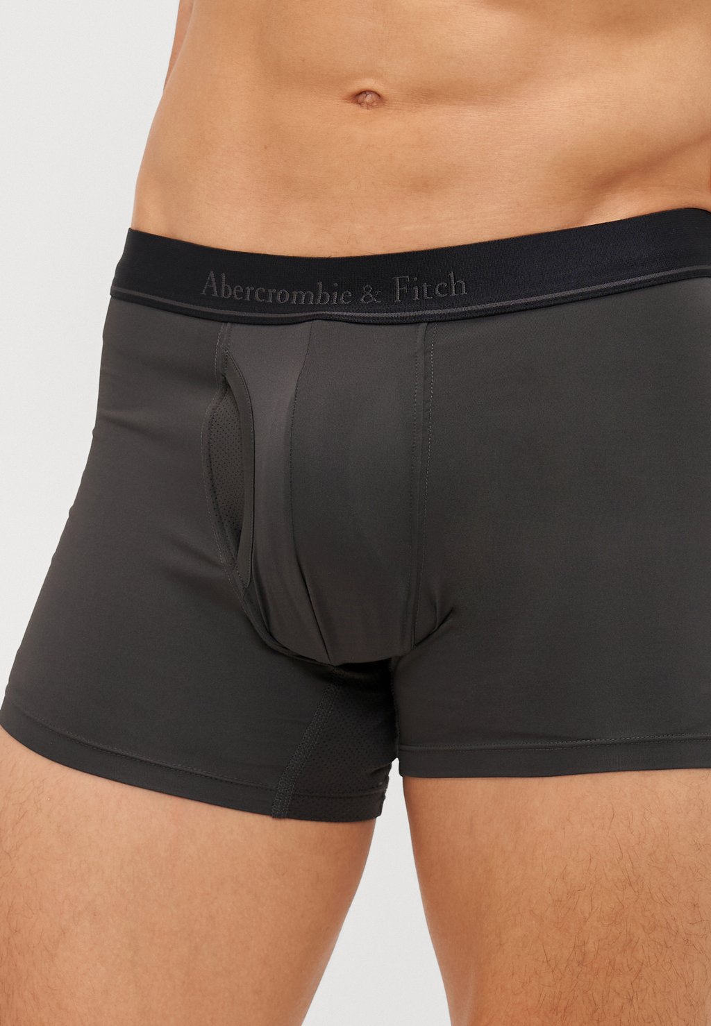 

Трусы PERFORMANCE TONAL LOGO 3 PACK Abercrombie & Fitch, черный