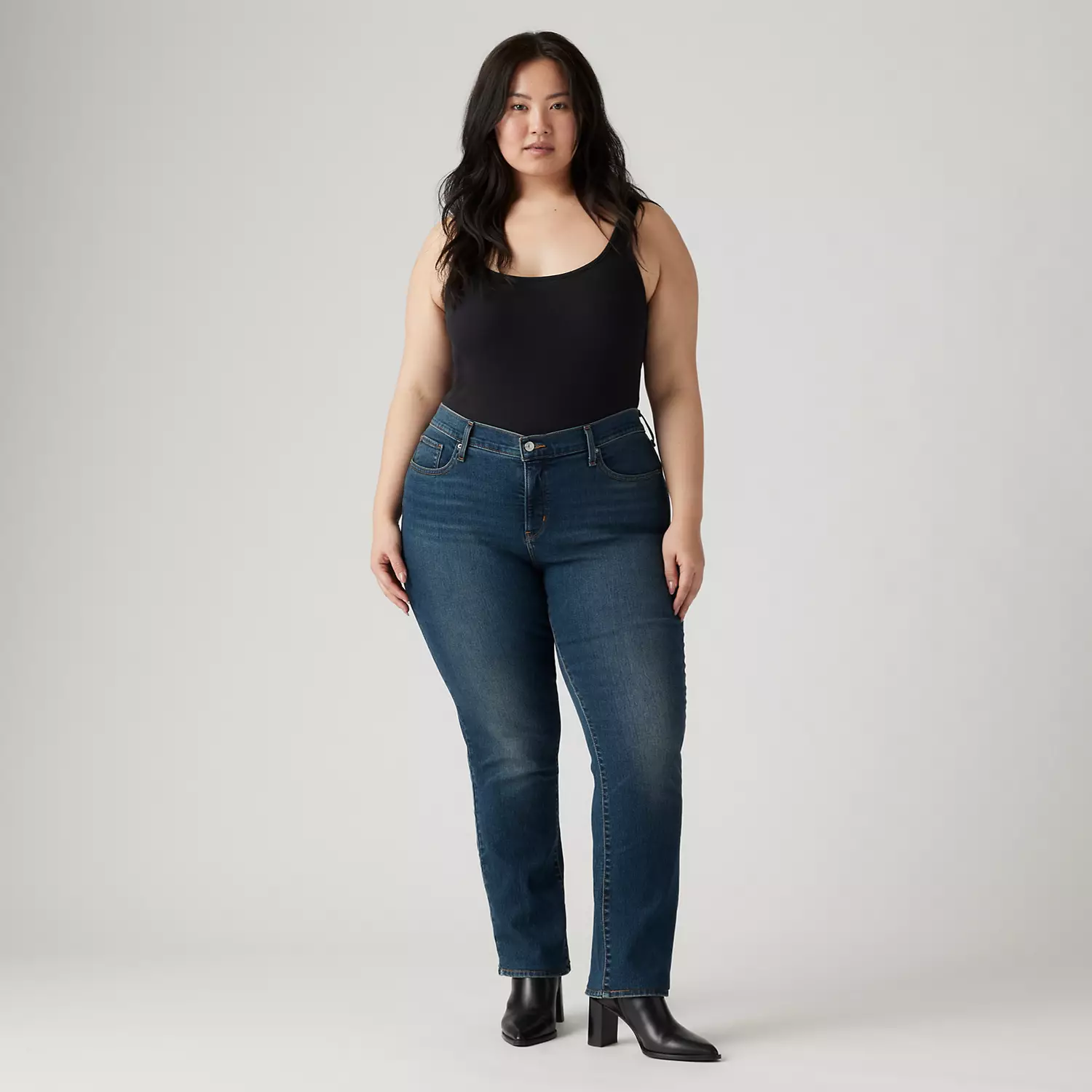 

314 моделирующие прямые женские джинсы (большие размеры) Levi's, цвет Zealous Blue - Dark Wash