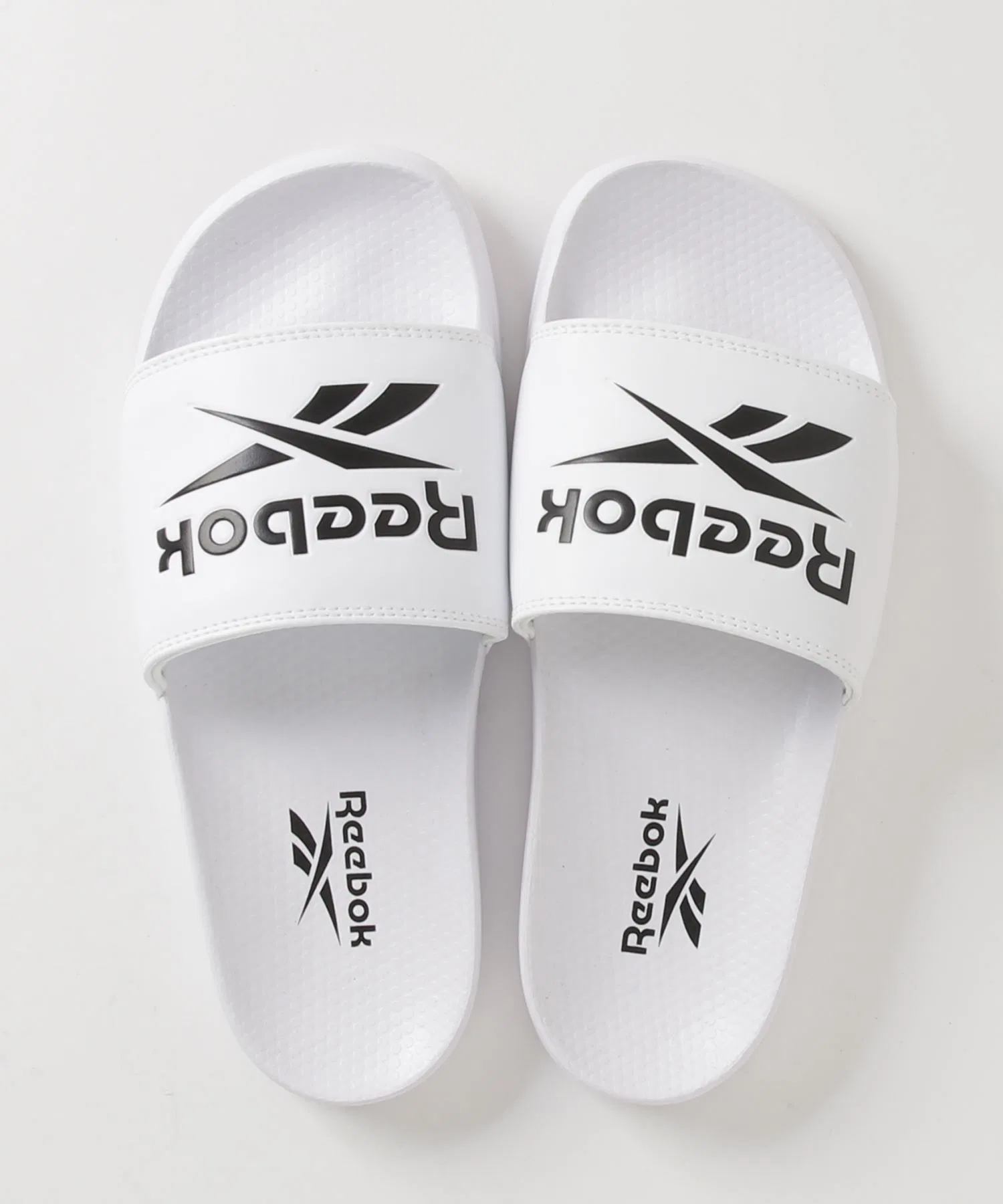 Унисекс спортивные сандалии Reebok CLASSIC SLIDE белые — фото 4