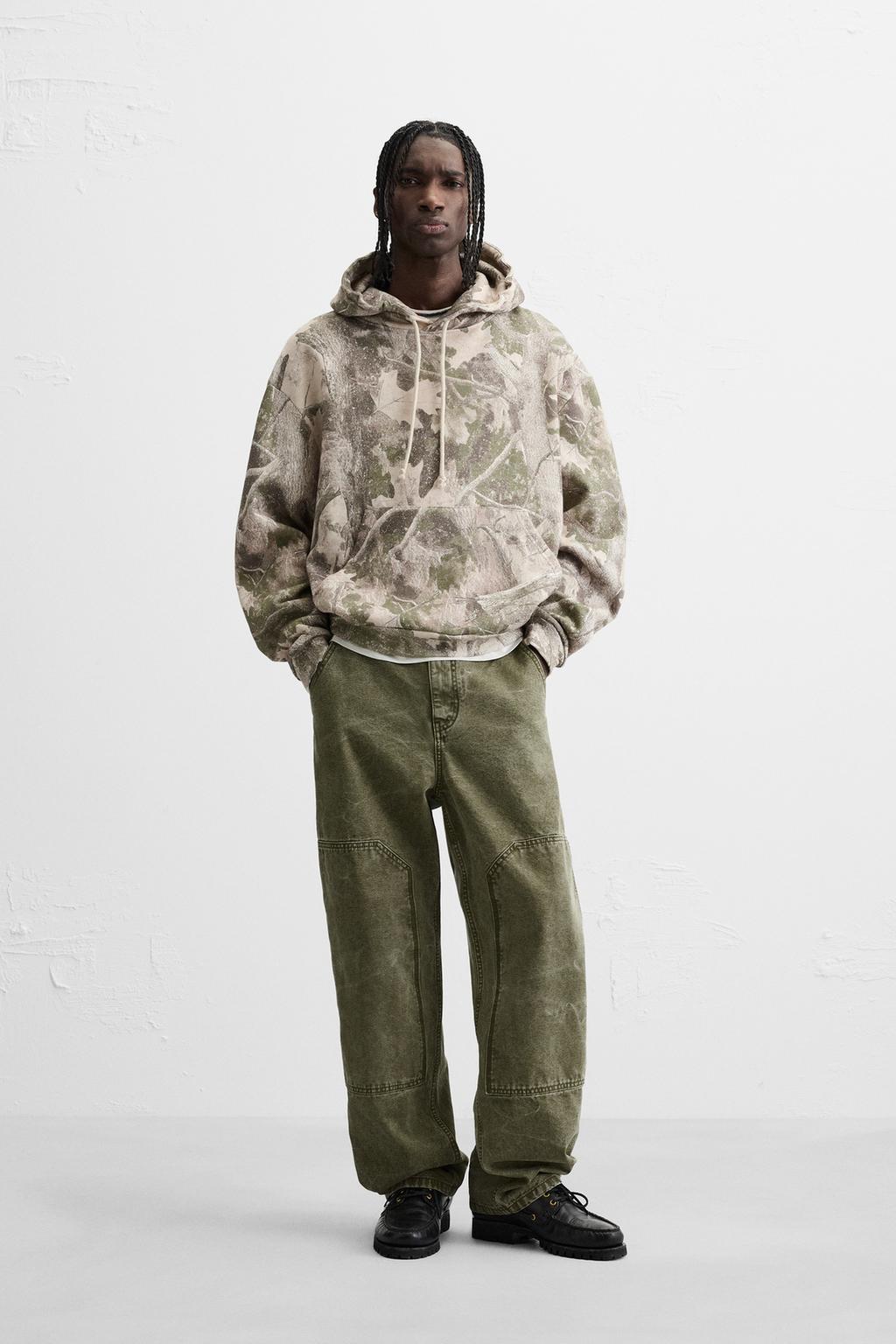 

Толстовка с абстрактным принтом ZARA, цвет Light khaki