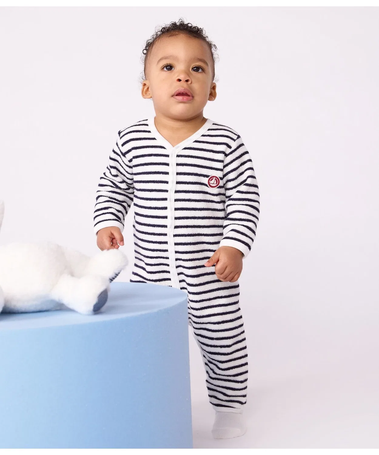 Ромпер без ножек с мариньер-бордюром Petit Bateau, белый с синей полоской
