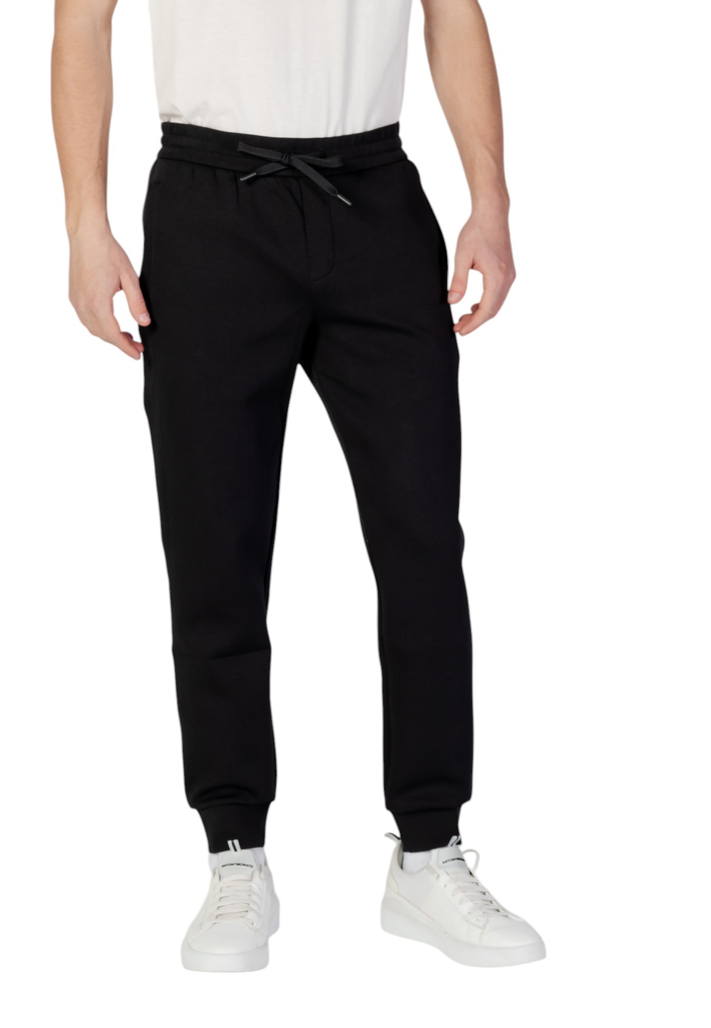 

Брюки Armani Exchange, черный