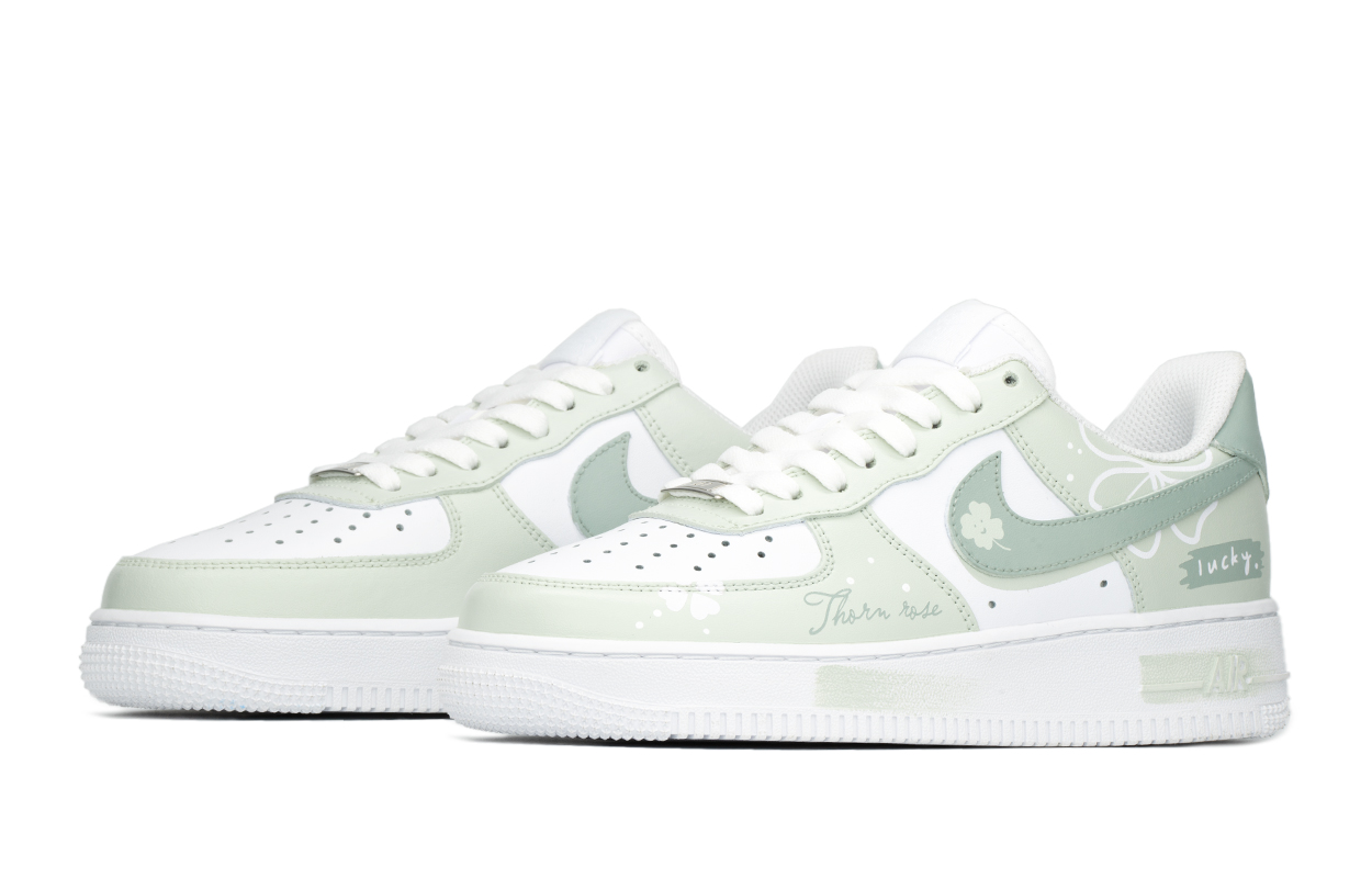 Детские скейтерские кроссовки Air Force 1 для школьников Nike, белый — фото 4