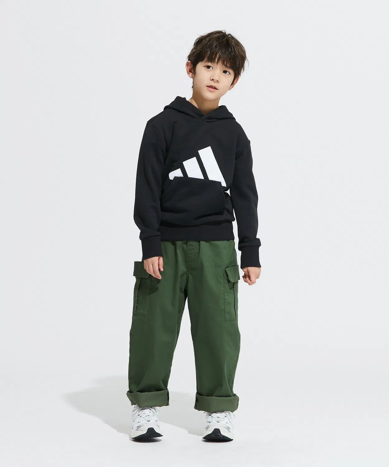 Парка детская Adidas Essentials с капюшоном, чёрный с белым — фото 2