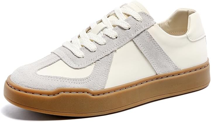 

Классические кеды на шнуровке, бело-серый замш, подошва из резины цвета «гум» Conson-Ks