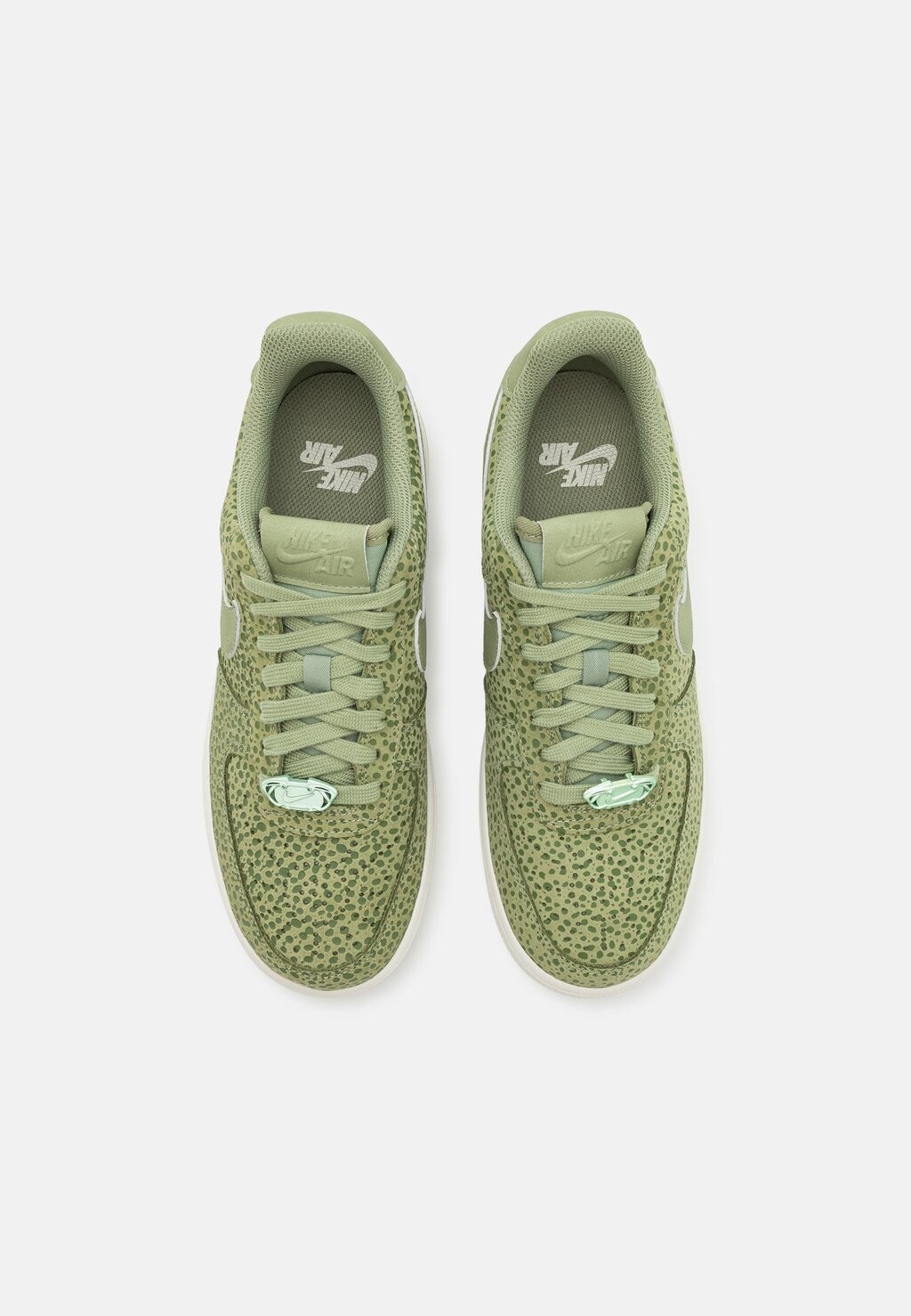 

Кроссовки на шнуровке AIR FORCE 1 07 PRM Nike, зеленый