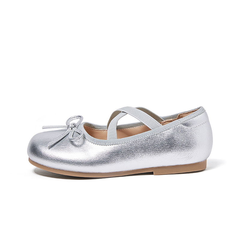 

Детская кожаная обувь для детей Snoffy, серебряный