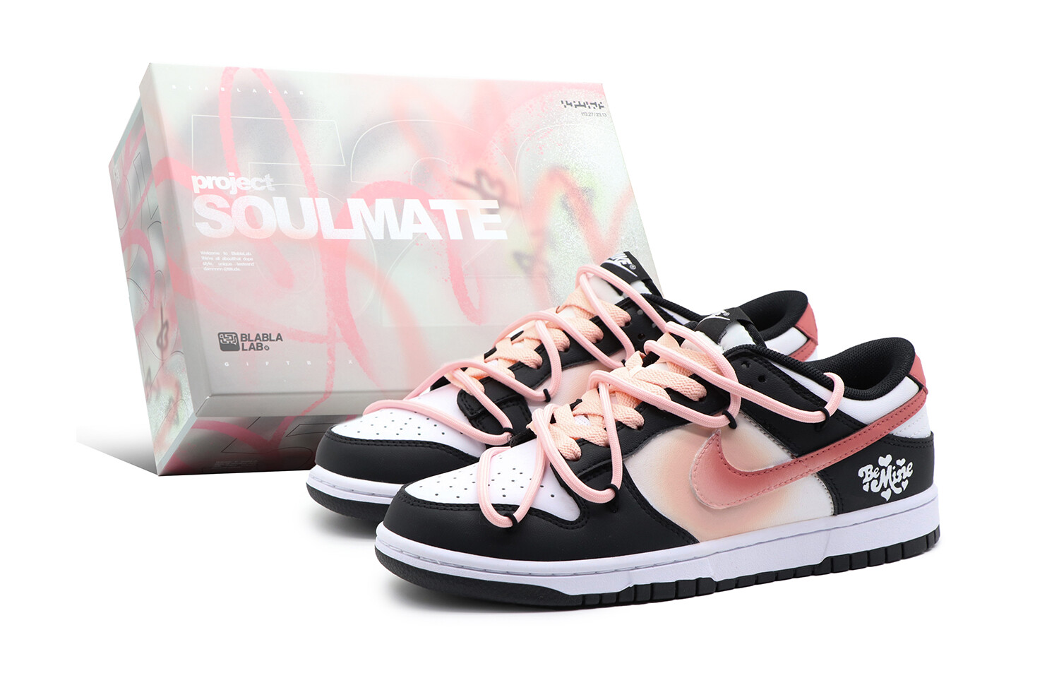 

Кроссовки Nike Dunk Skateboarding Shoes Women's Low-top Black/powder, розовый