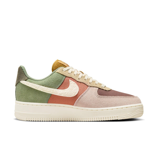 Кроссовки air force 1 '07 lx 'oil green terra blush' Nike, зеленый — фото 2