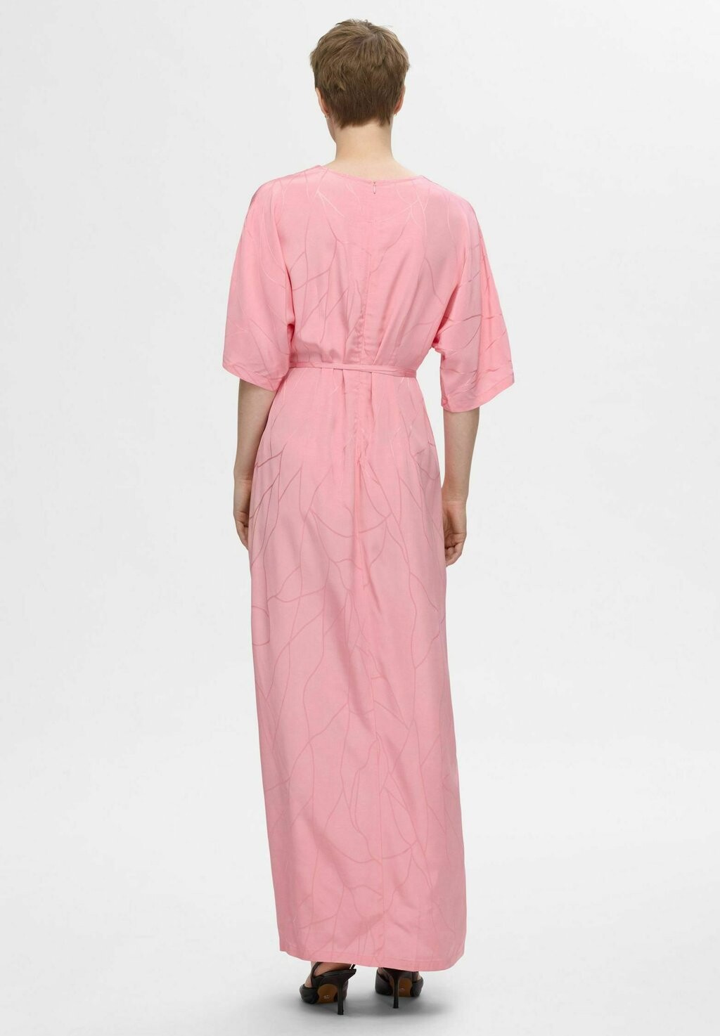 

Платье макси PRINT Selected Femme, светло-розовый